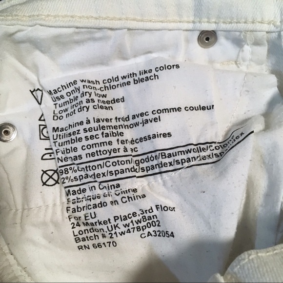 BDG White Cigarette Mid Rise Skinny Jeans UO - Picture 6 of 8